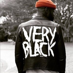 Meet your Posher, Devin